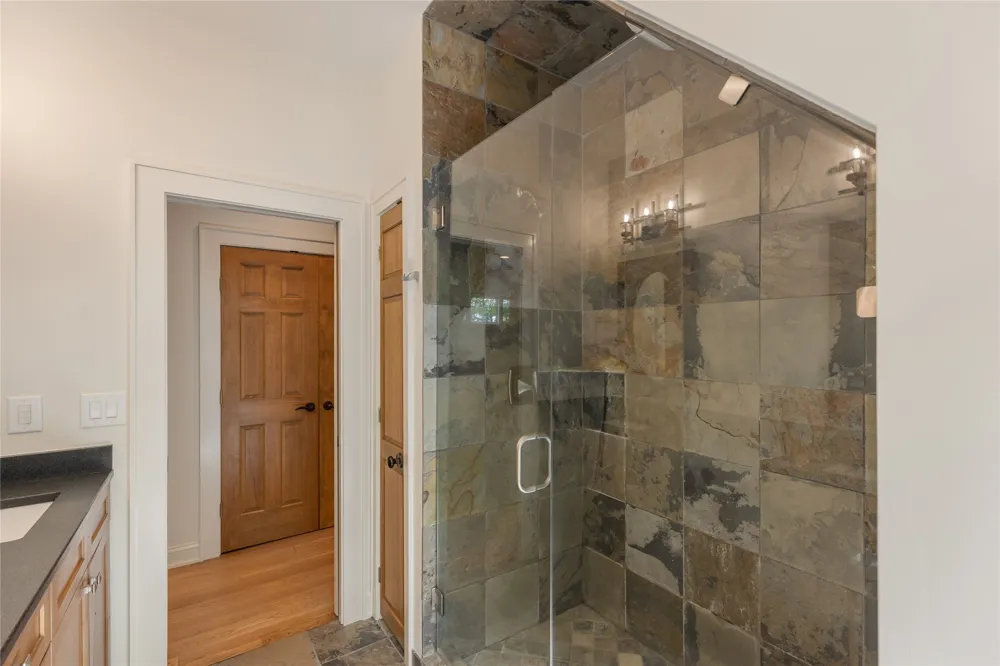 895 W Rochester Drive Cashiers, NC 28717