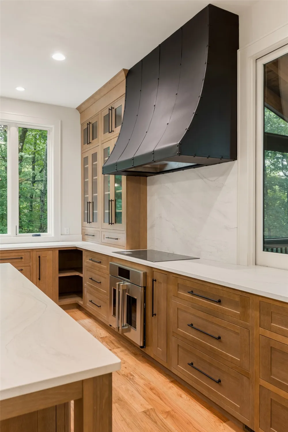 895 W Rochester Drive Cashiers, NC 28717