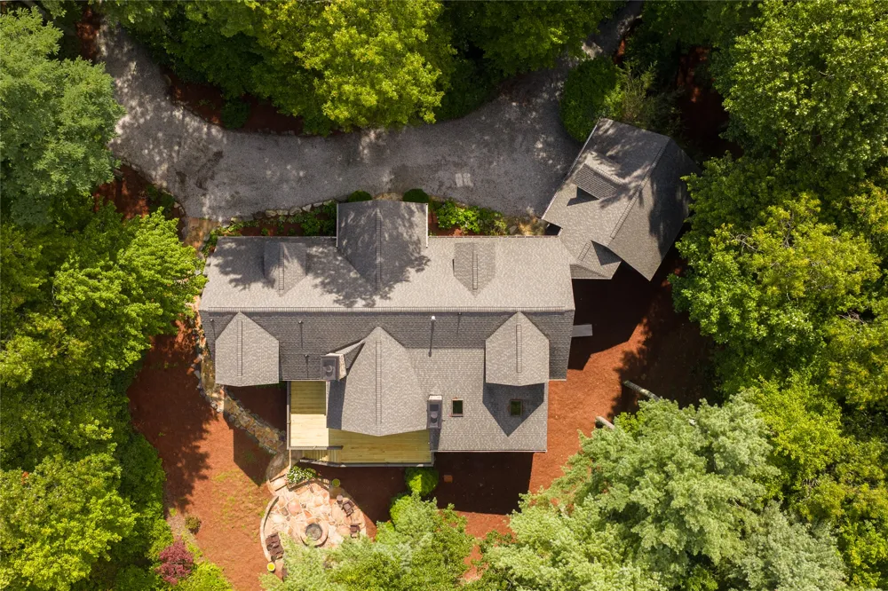 895 W Rochester Drive Cashiers, NC 28717