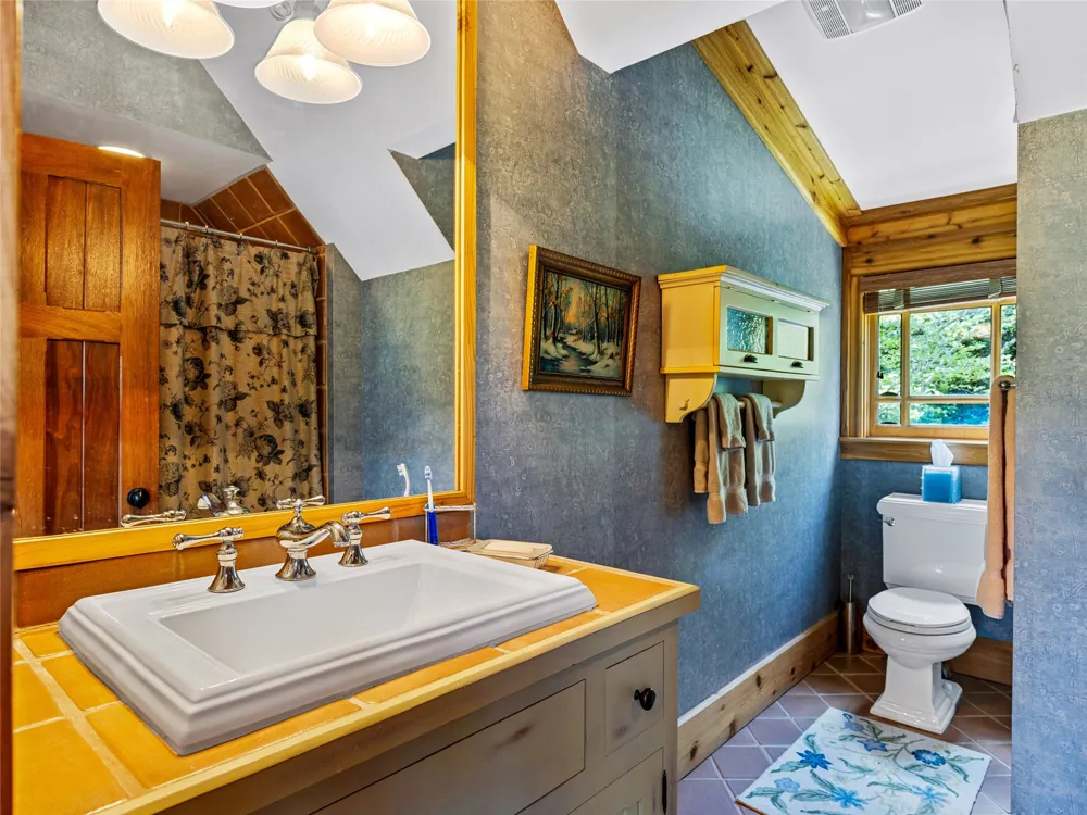 770 Meadow Ridge Drive Lake Toxaway, NC 28747