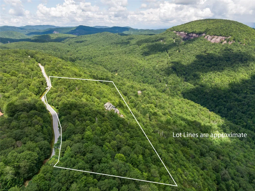 770 Meadow Ridge Drive Lake Toxaway, NC 28747