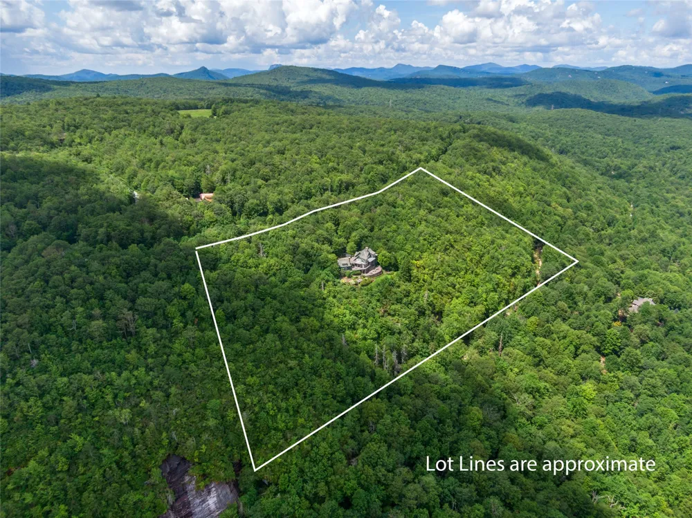 770 Meadow Ridge Drive Lake Toxaway, NC 28747