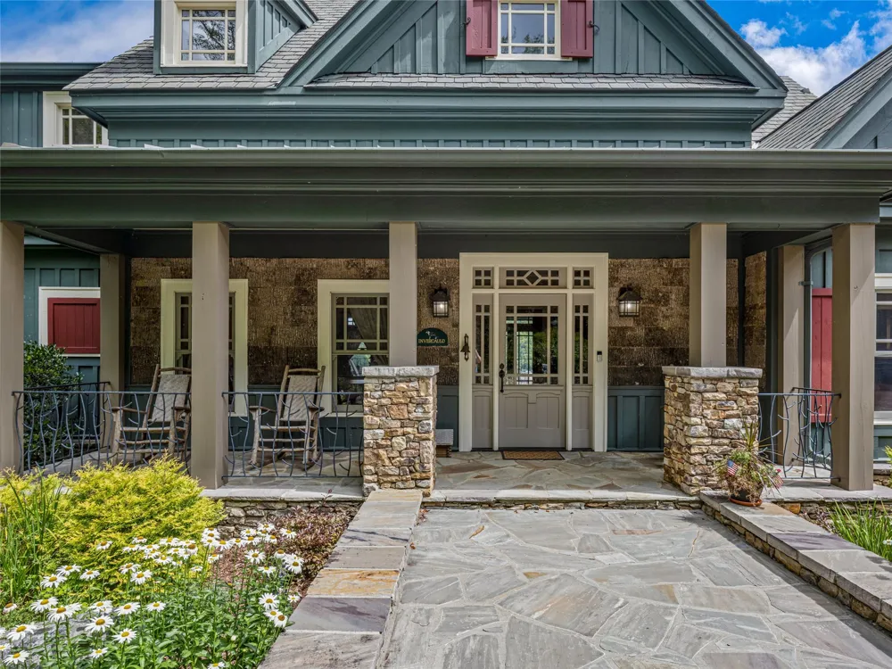 770 Meadow Ridge Drive Lake Toxaway, NC 28747