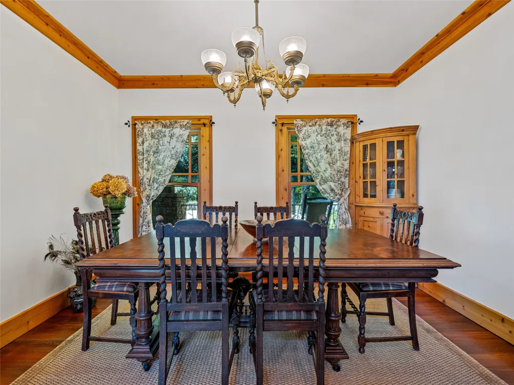 770 Meadow Ridge Drive Lake Toxaway, NC 28747