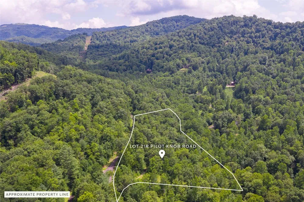 21R Pilot Knob Road Glenville, NC 28736