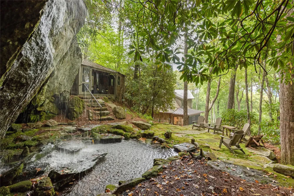132 Bent Tree Lane Cashiers, NC 28717
