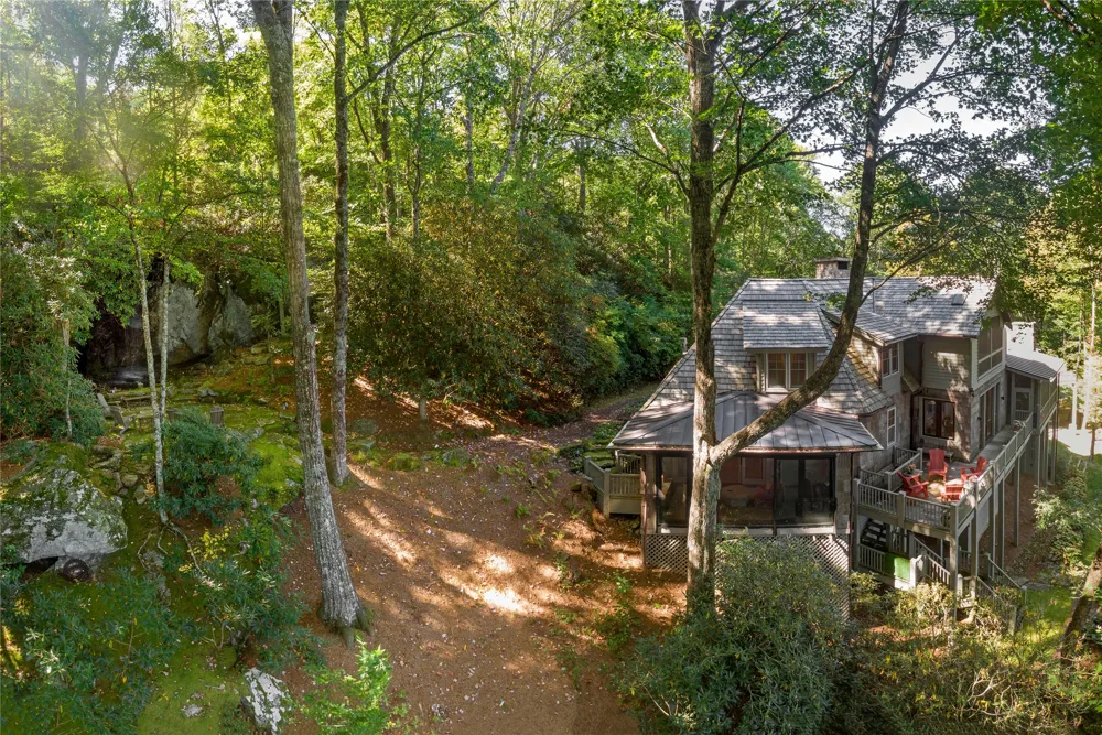 132 Bent Tree Lane Cashiers, NC 28717