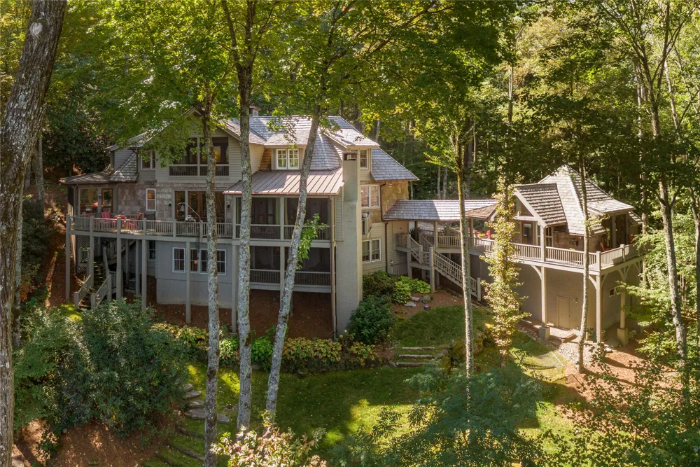 132 Bent Tree Lane Cashiers, NC 28717