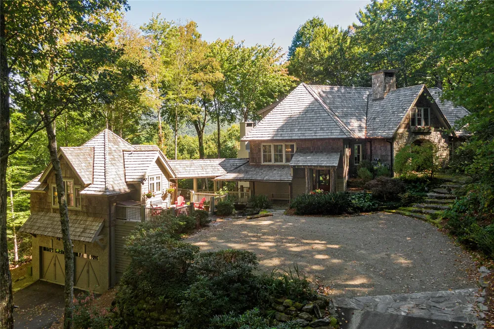 132 Bent Tree Lane Cashiers, NC 28717