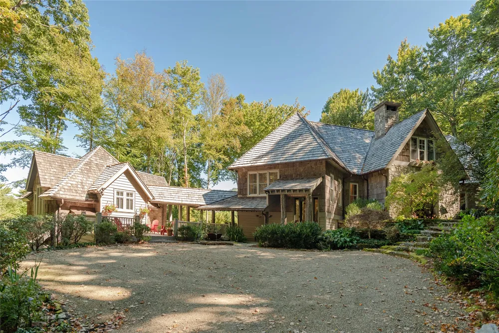 132 Bent Tree Lane Cashiers, NC 28717
