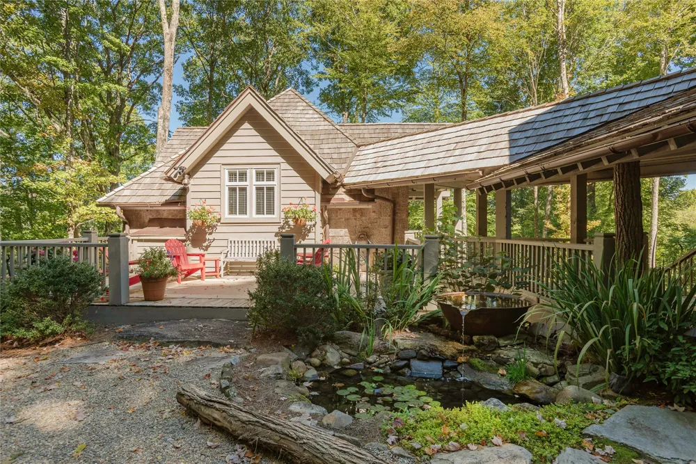 132 Bent Tree Lane Cashiers, NC 28717