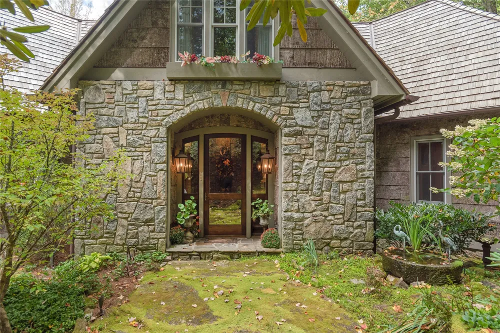 132 Bent Tree Lane Cashiers, NC 28717