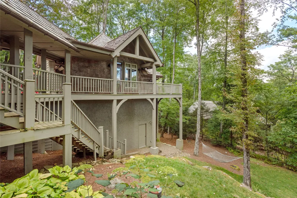 132 Bent Tree Lane Cashiers, NC 28717