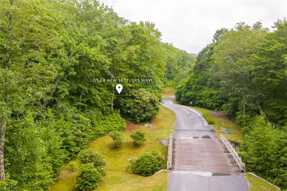 Lot E8 New Settlers Way Glenville, NC 28736