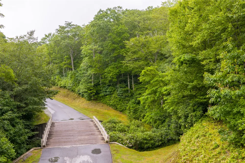 Lot E8 New Settlers Way Glenville, NC 28736