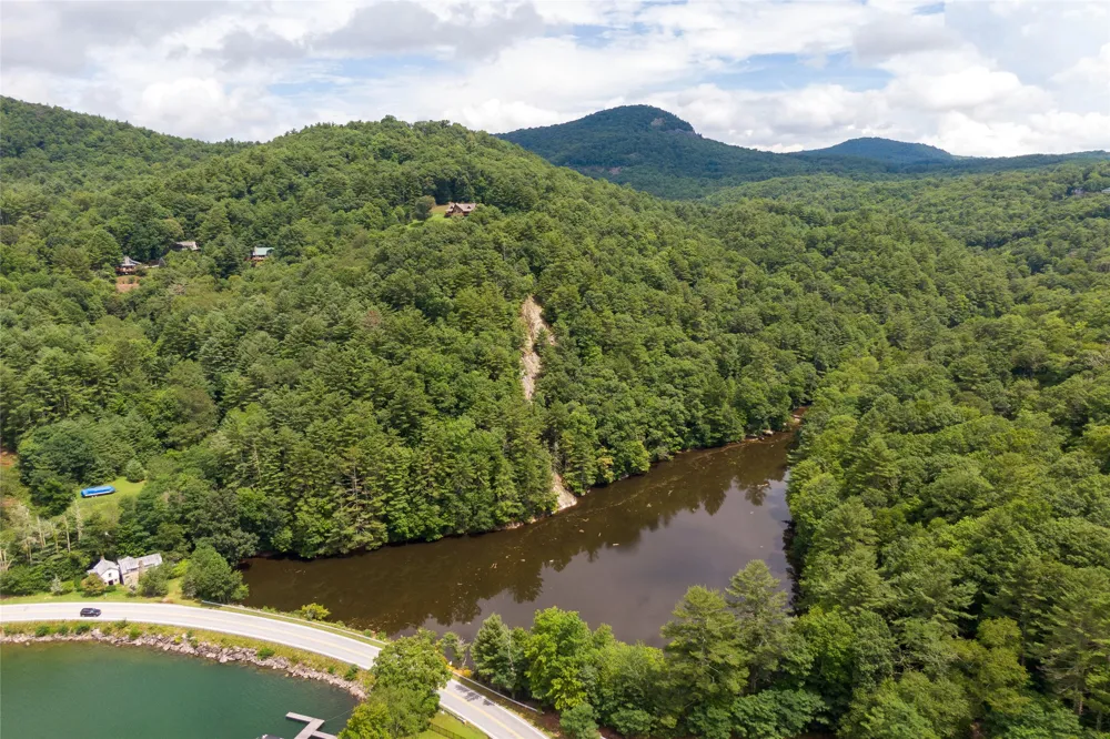 49 Hero Lane Glenville, NC 28736