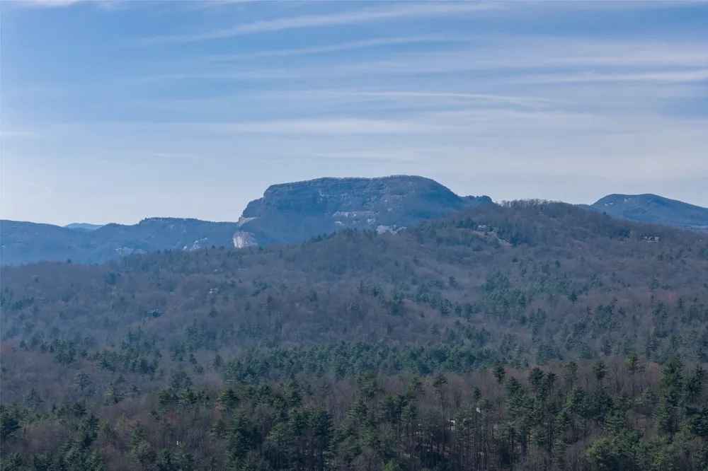 ME-1 Triple Farm Road Cashiers, NC 28717