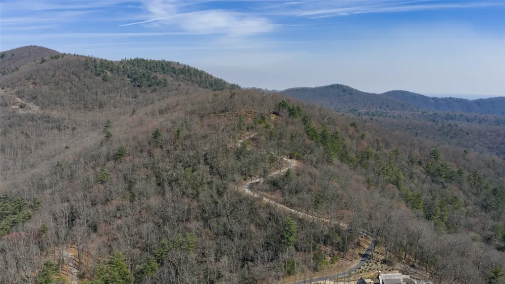 ME-1 Triple Farm Road Cashiers, NC 28717