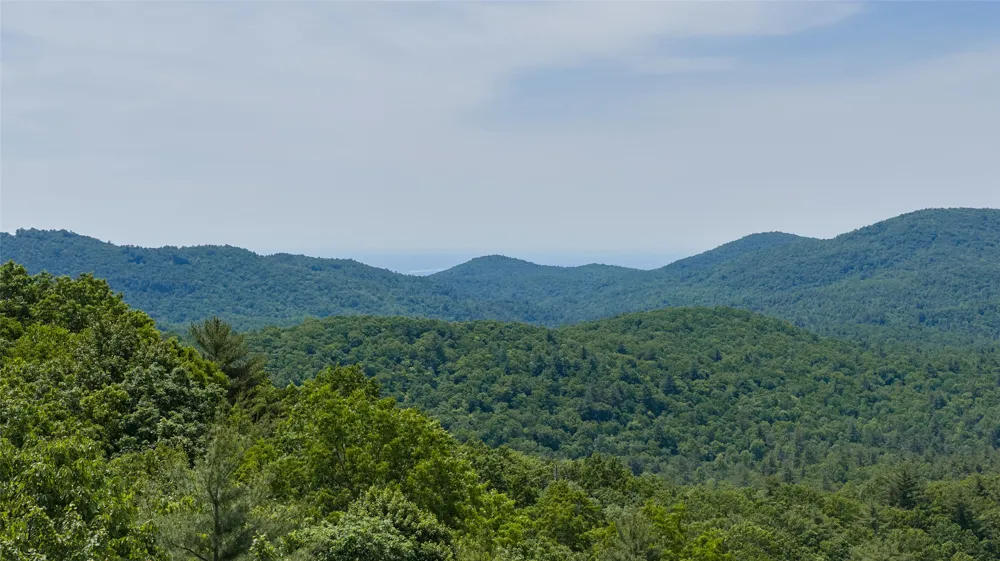ME-1 Triple Farm Road Cashiers, NC 28717