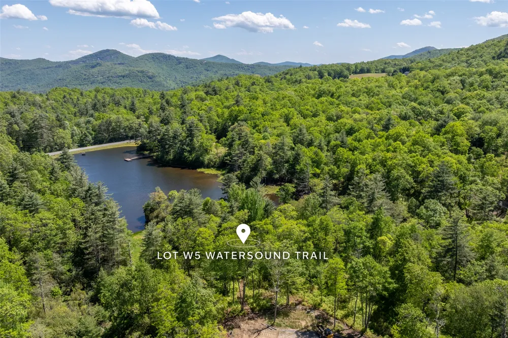 W5 Watersound Trail Glenville, NC 28736