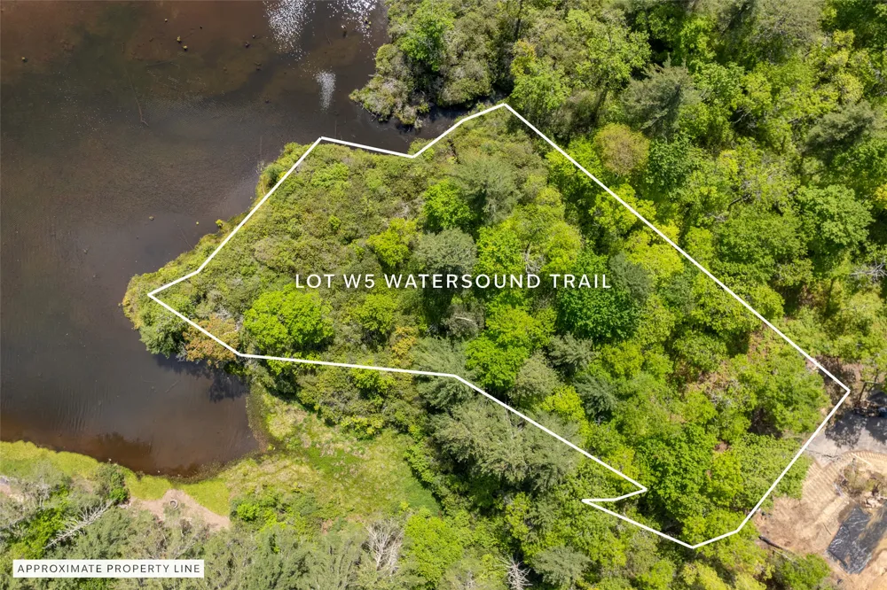 W5 Watersound Trail Glenville, NC 28736