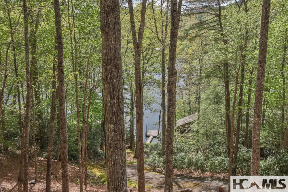 268 Tocami Trail Cullowhee, NC 28723