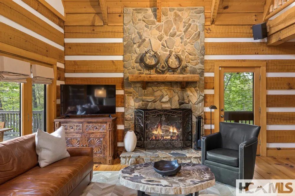 268 Tocami Trail Cullowhee, NC 28723