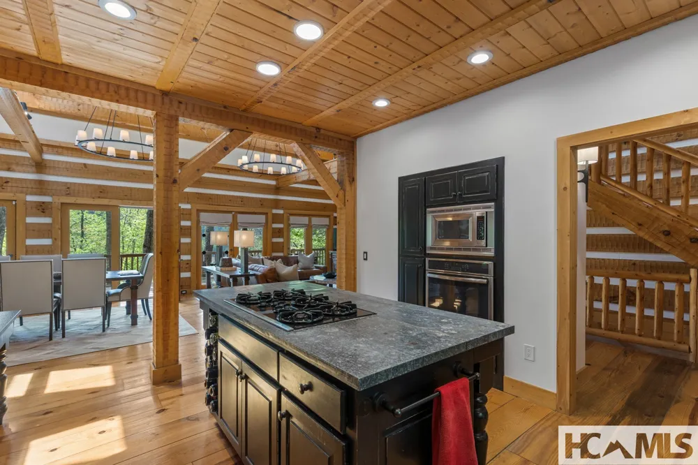 268 Tocami Trail Cullowhee, NC 28723