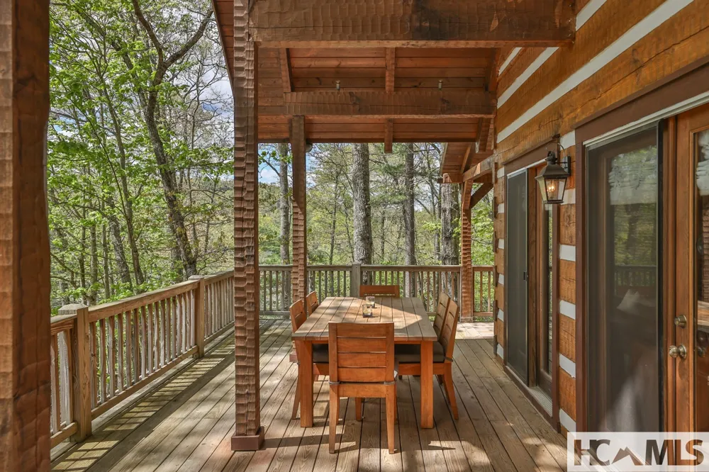 268 Tocami Trail Cullowhee, NC 28723
