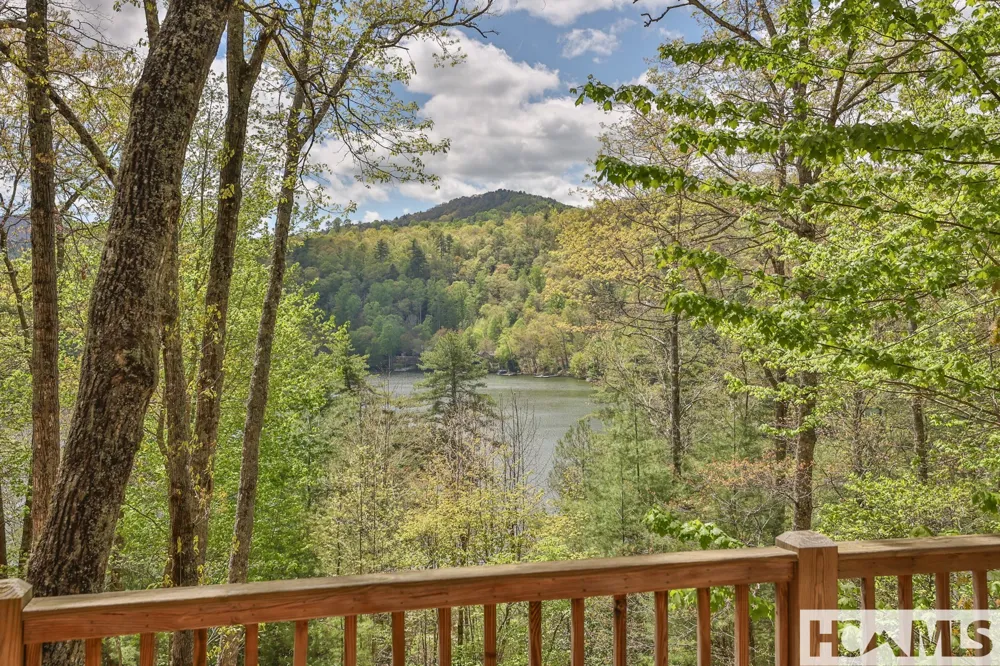 268 Tocami Trail Cullowhee, NC 28723