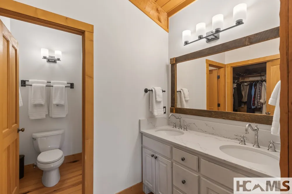 268 Tocami Trail Cullowhee, NC 28723