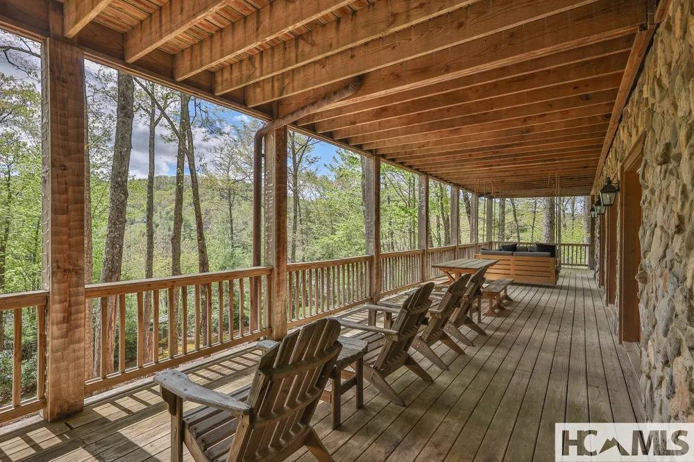 268 Tocami Trail Cullowhee, NC 28723