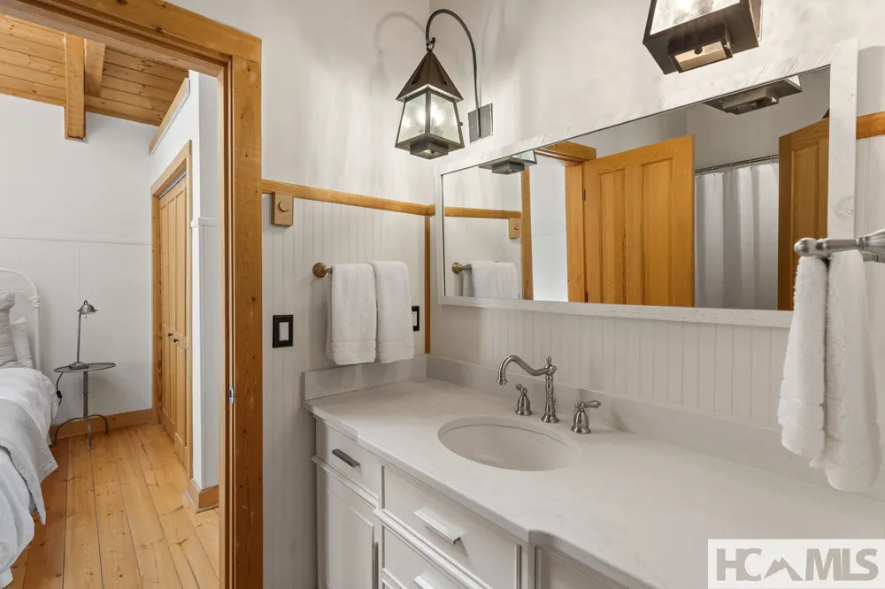 268 Tocami Trail Cullowhee, NC 28723