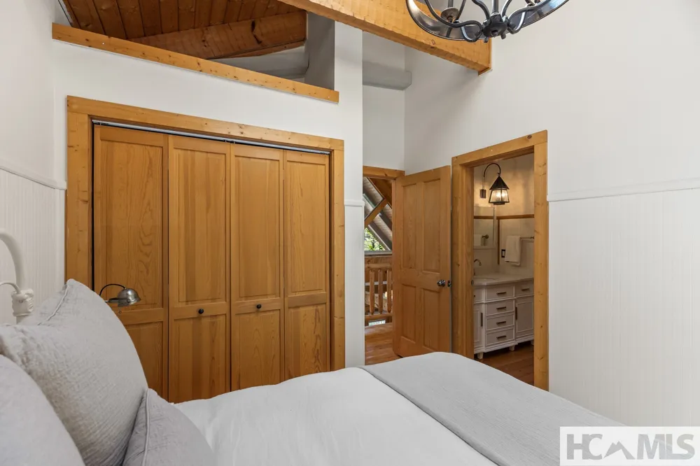 268 Tocami Trail Cullowhee, NC 28723