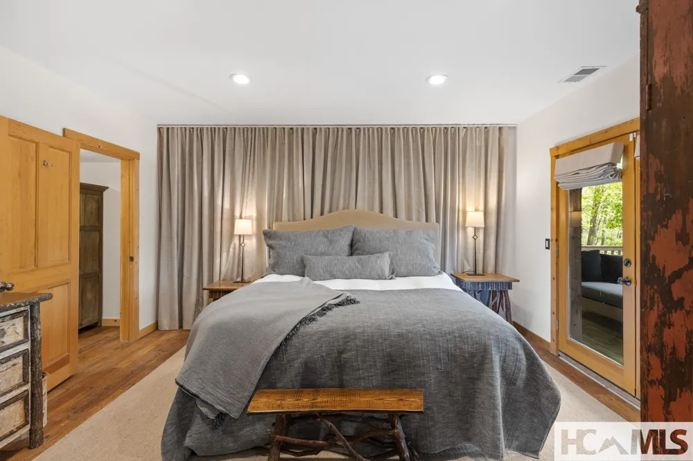 268 Tocami Trail Cullowhee, NC 28723