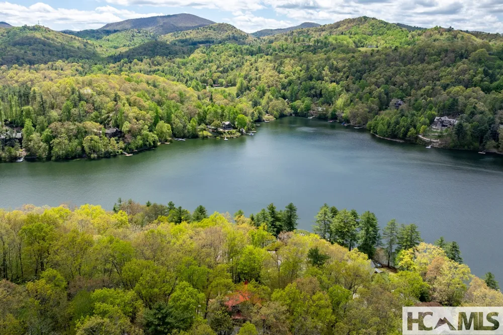 268 Tocami Trail Cullowhee, NC 28723