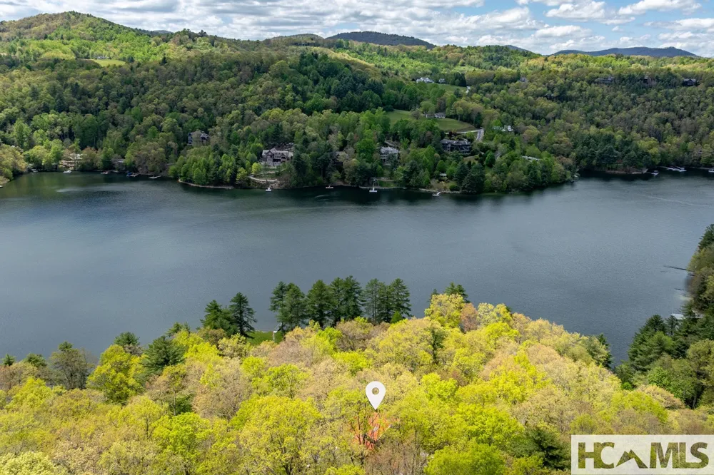 268 Tocami Trail Cullowhee, NC 28723