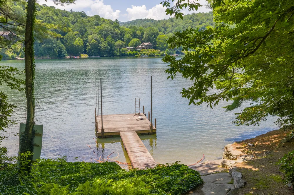 268 Tocami Trail Cullowhee, NC 28723
