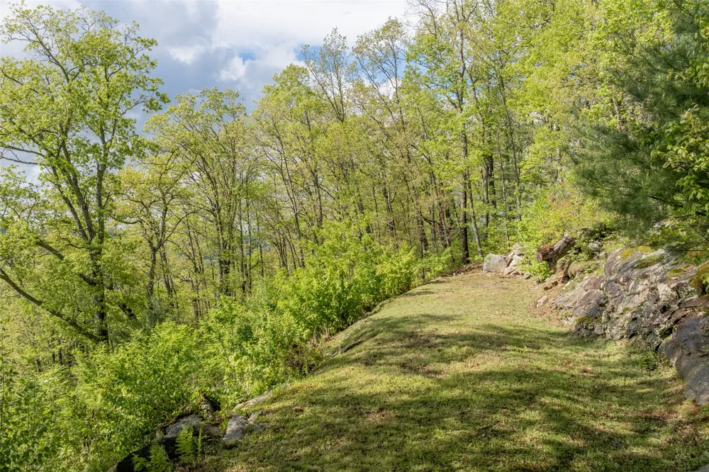 723 Shepherds Gap Road Cullowhee, NC 28723