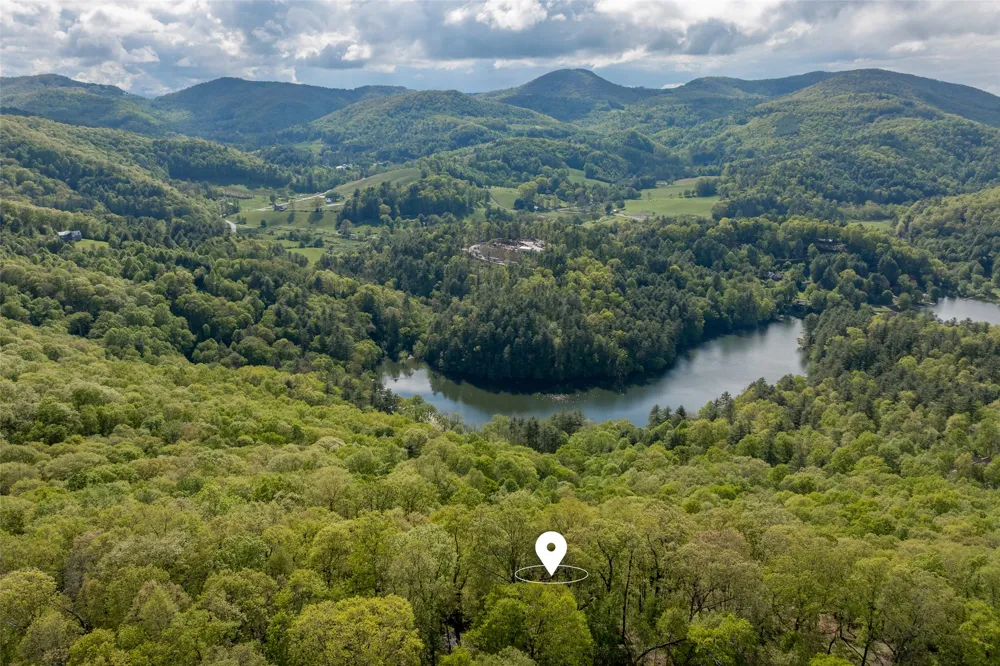 723 Shepherds Gap Road Cullowhee, NC 28723