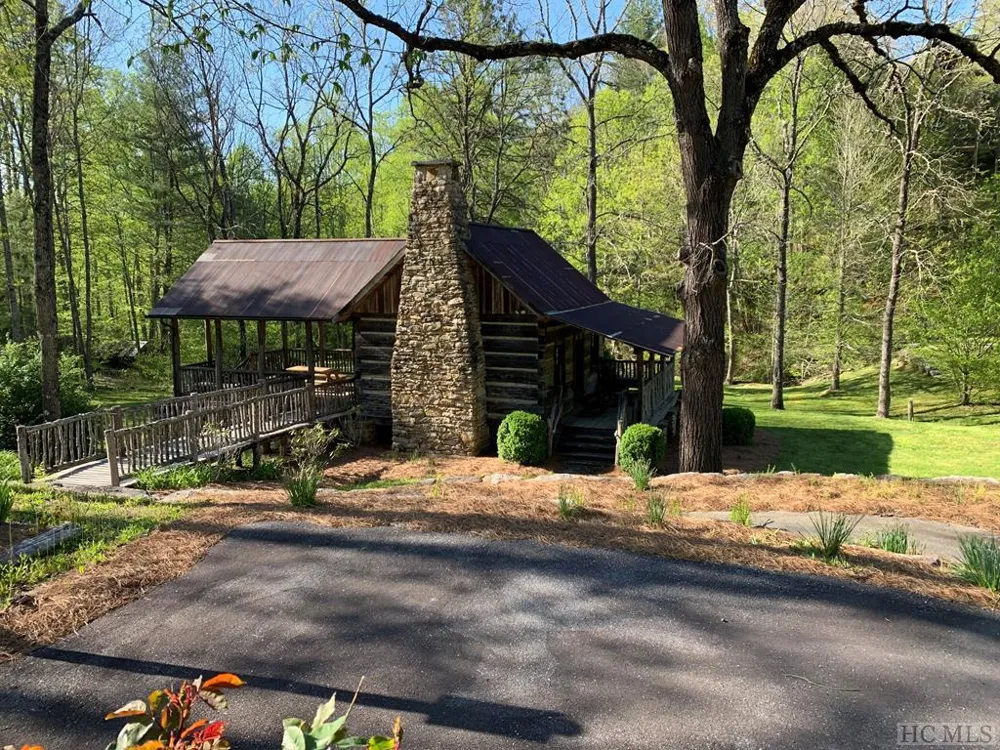 Lot 39 Sweetspring Trail Glenville, NC 28736