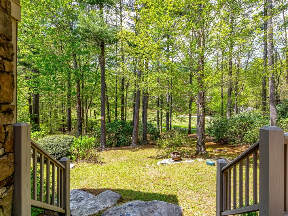 228 Mills Creek Trace Lake Toxaway, NC 28747