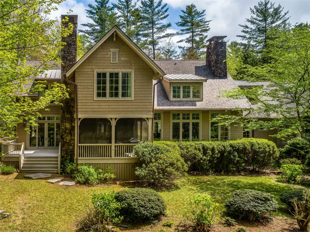 228 Mills Creek Trace Lake Toxaway, NC 28747