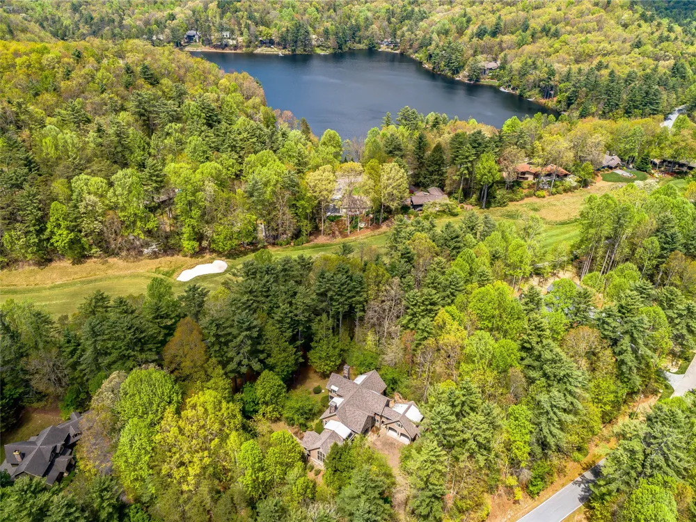 228 Mills Creek Trace Lake Toxaway, NC 28747