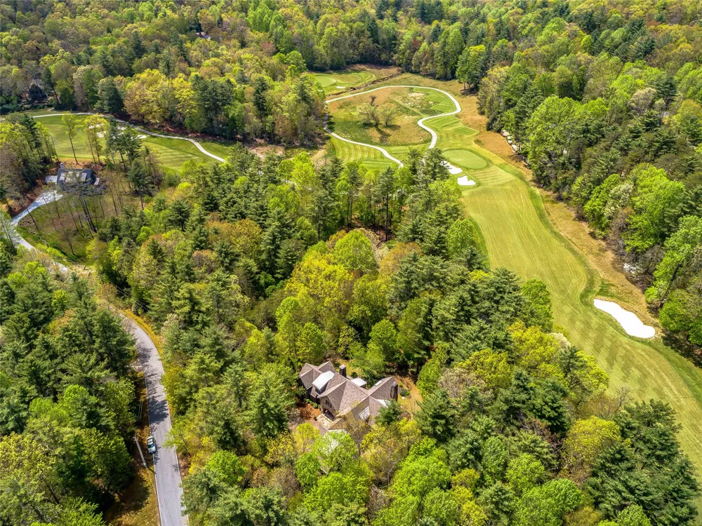 228 Mills Creek Trace Lake Toxaway, NC 28747