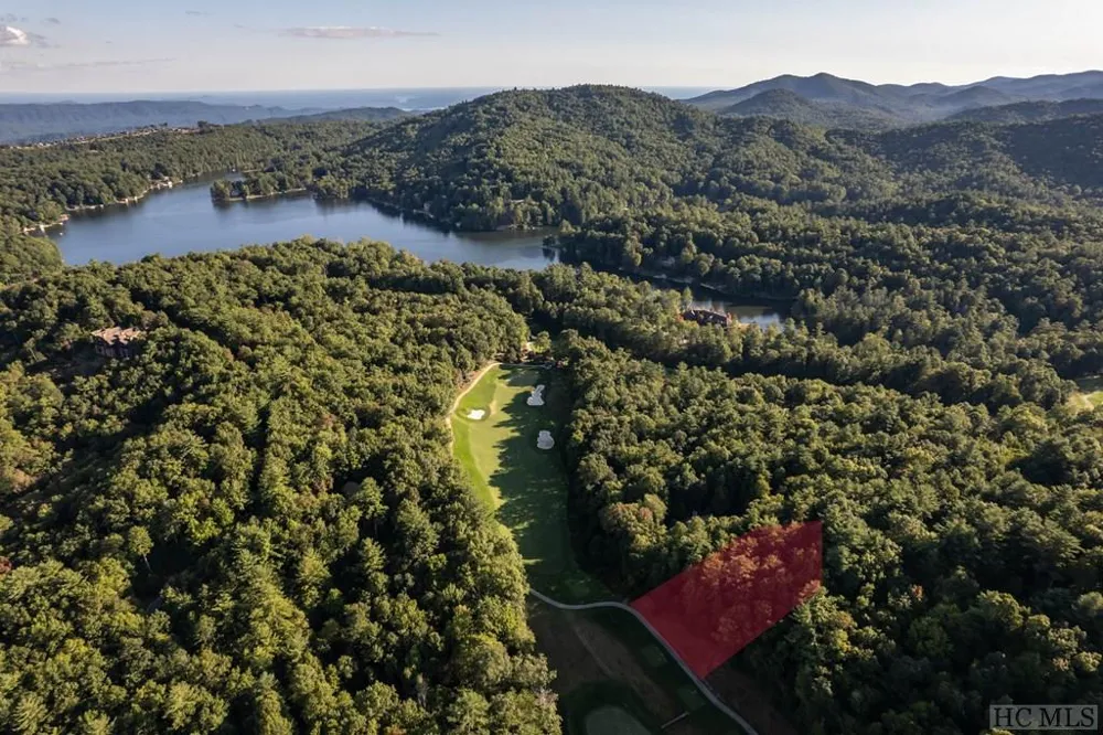 J 29 Cherokee Trace Lake Toxaway, NC 28747
