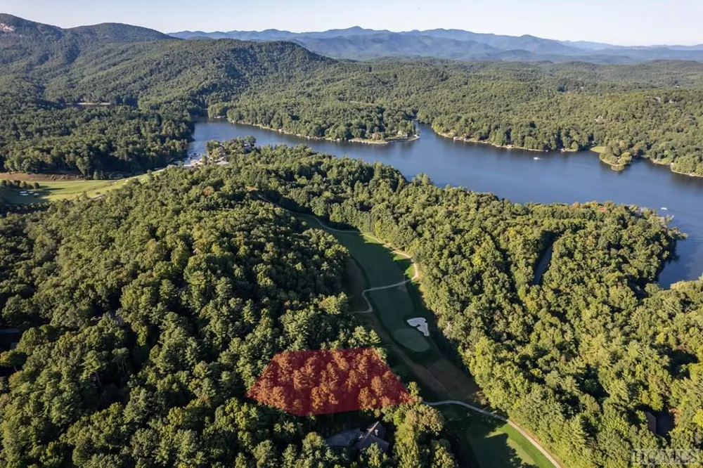 J 29 Cherokee Trace Lake Toxaway, NC 28747