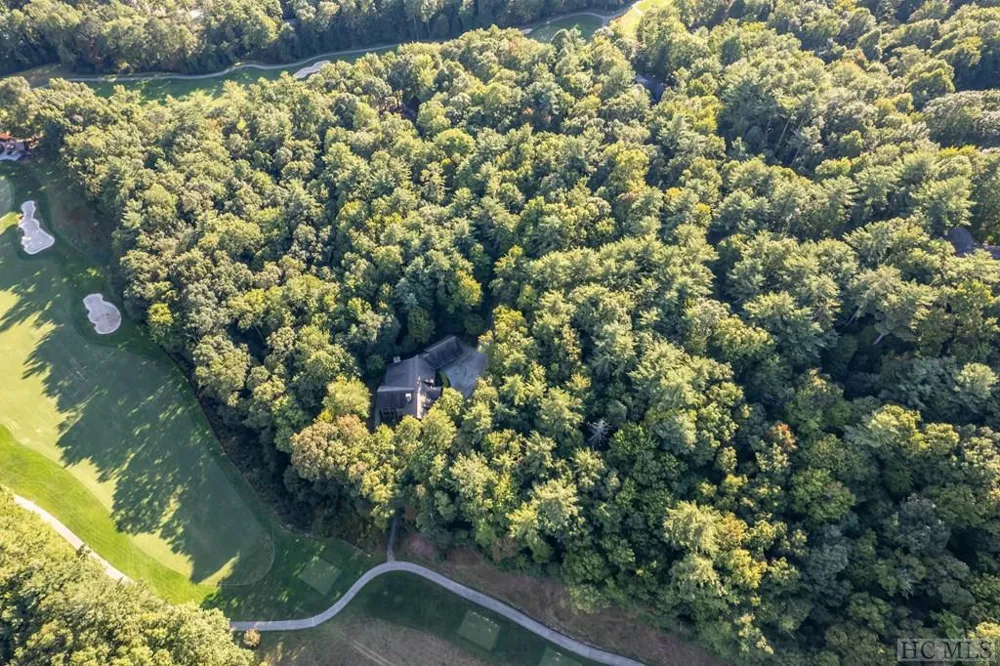 J 29 Cherokee Trace Lake Toxaway, NC 28747