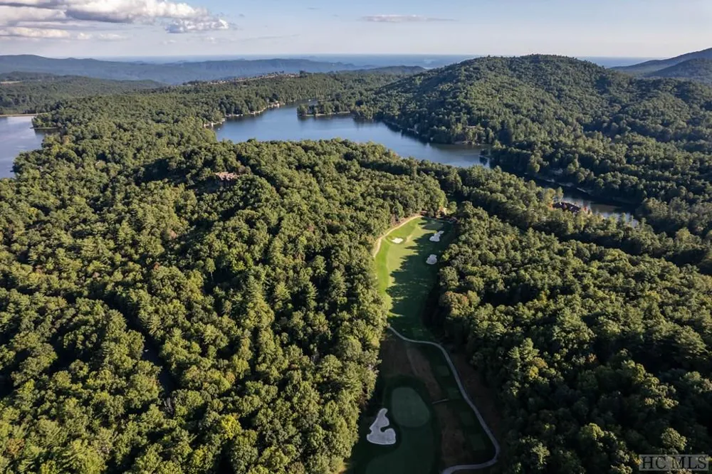 J 29 Cherokee Trace Lake Toxaway, NC 28747