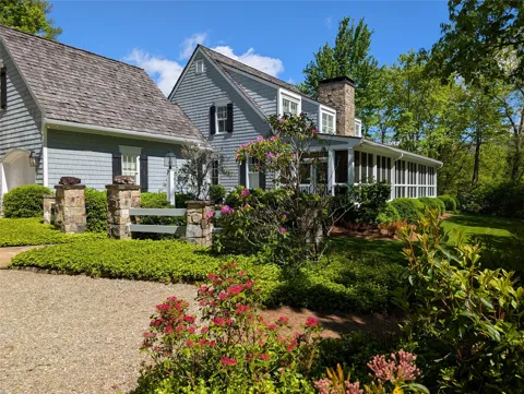 185 Little Cottage Way